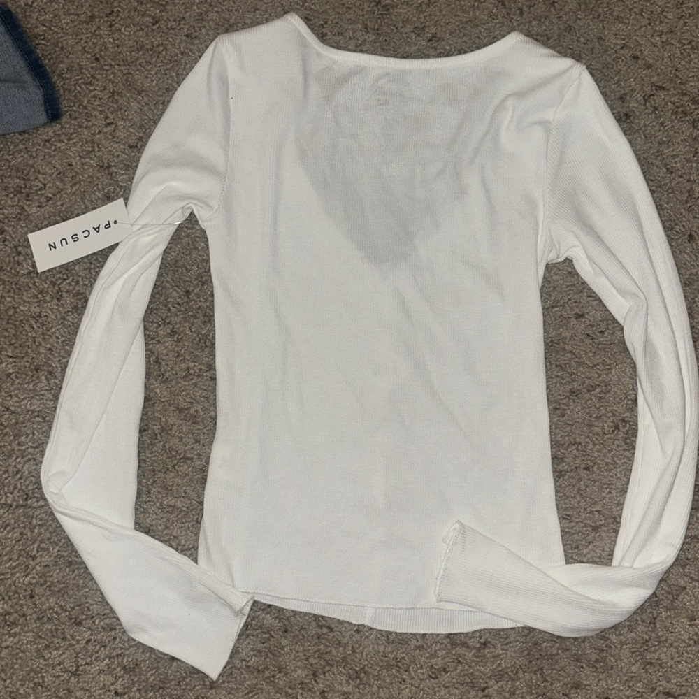 PacSun long sleeve - Picture 3 of 3